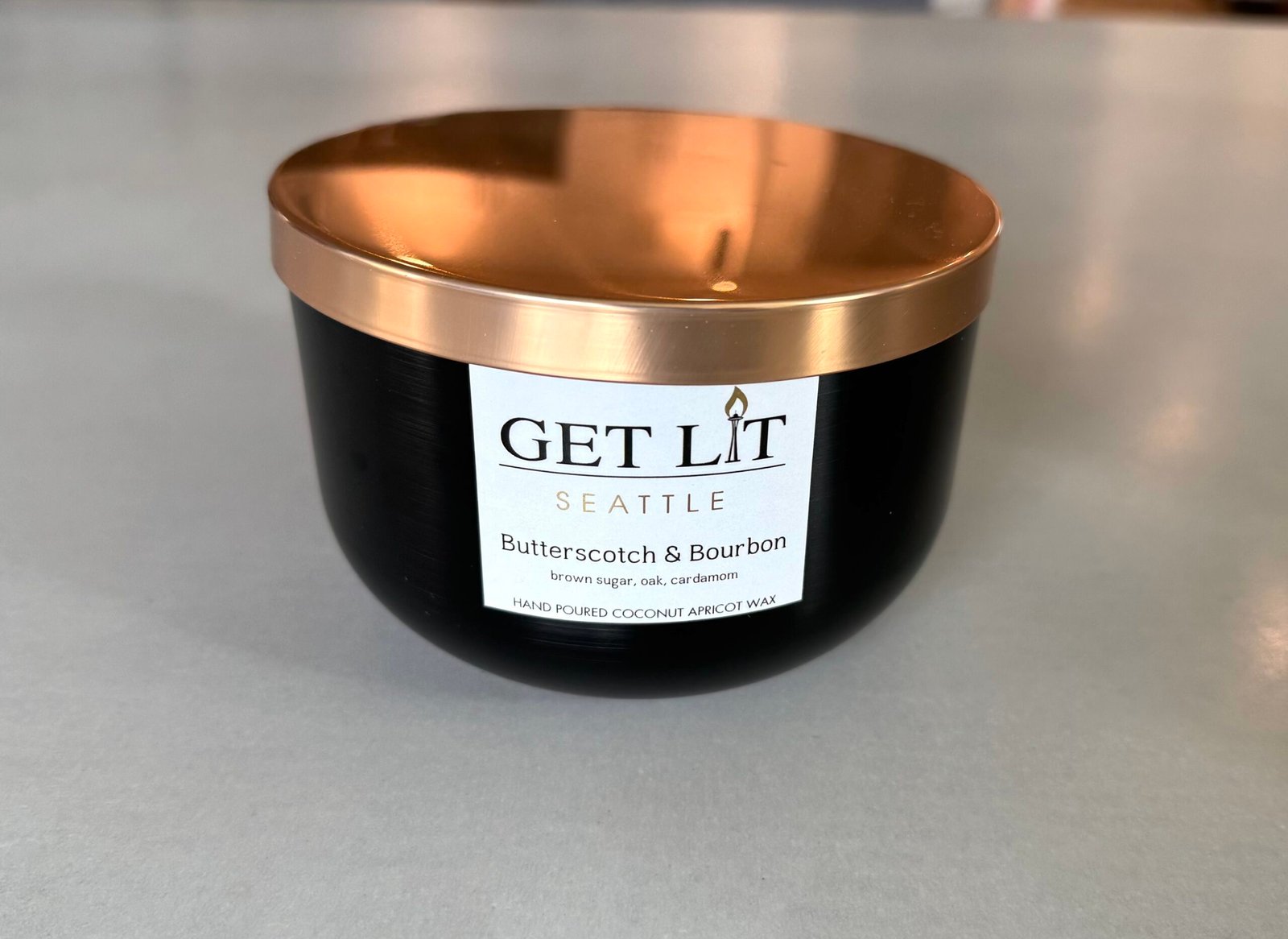 Butterscotch & Bourbon Large Candle - Image 2