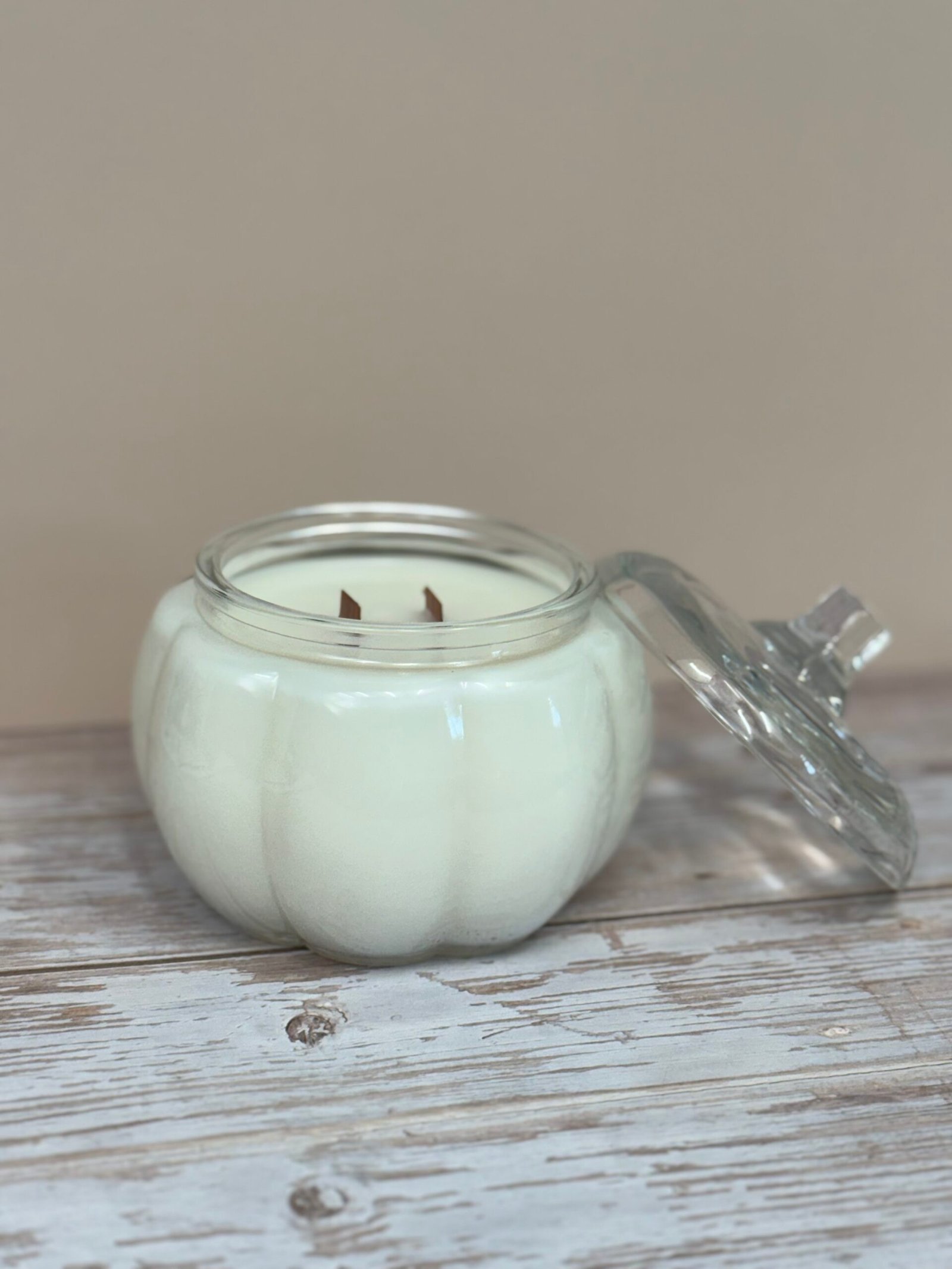 White Pumpkin Candle - Image 3